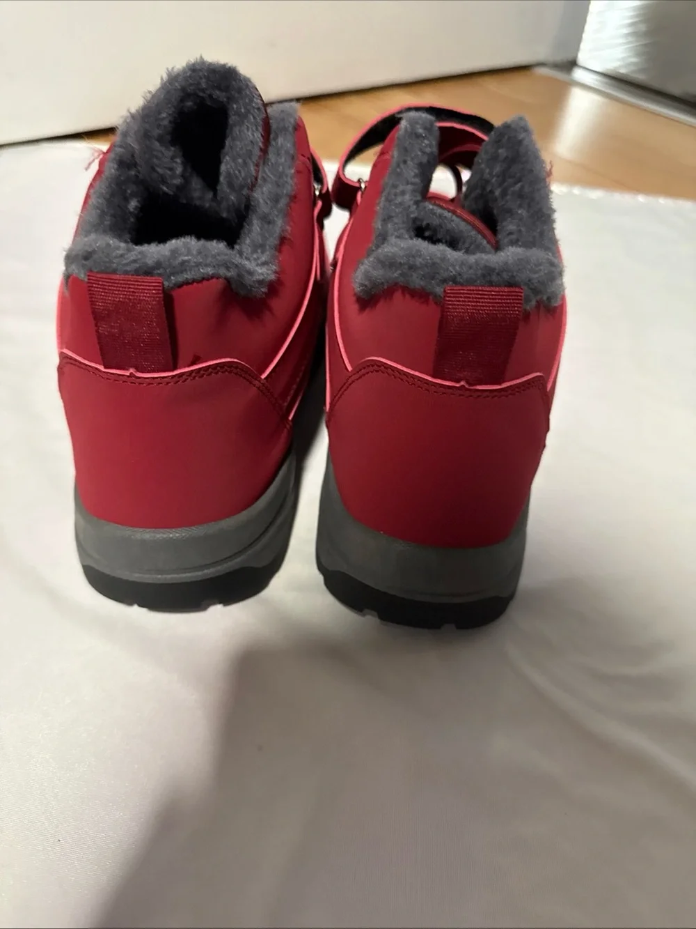 Fauean Men Boots Winter High Top Plush Insoles Non Slip Warm Size EU42 (US 9)NEW